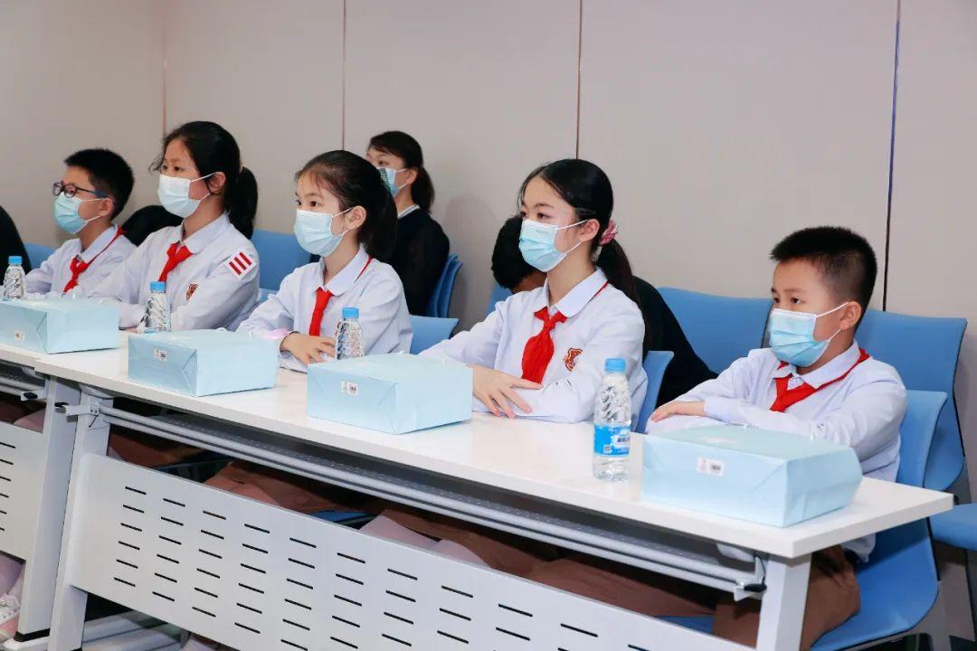 2025年最新工会法引领未来，科技重塑工会新体验